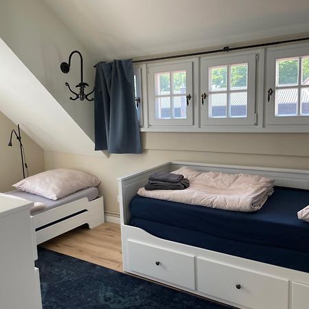 Luxus Lindenhof Apartments -Ferienwohnungen In Friesland An Der Nordsee Am Naturschutzgebiet Urwald Neuenburg  Rom bilde
