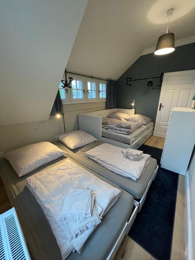 Luxus Lindenhof Apartments -Ferienwohnungen In Friesland An Der Nordsee Am Naturschutzgebiet Urwald Neuenburg  Eksteriør bilde